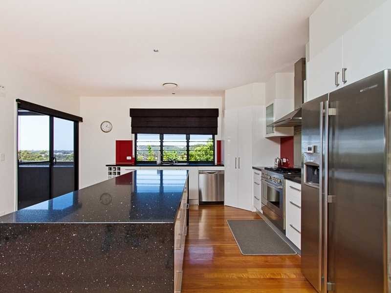 59 Sawtell Drive, Currumbin Waters QLD 4223