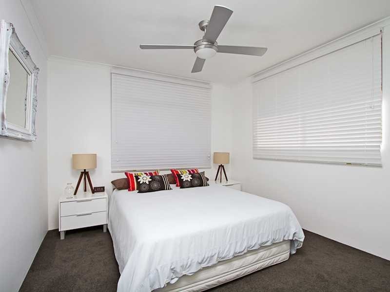 12/983 Gold Coast Highway, Palm Beach QLD 4221