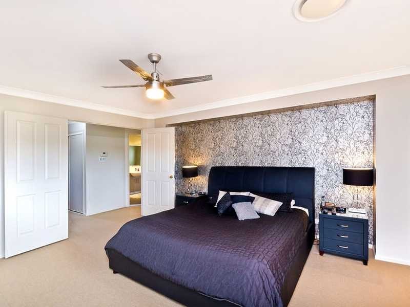 16 Chestnut Street, Elanora QLD 4221