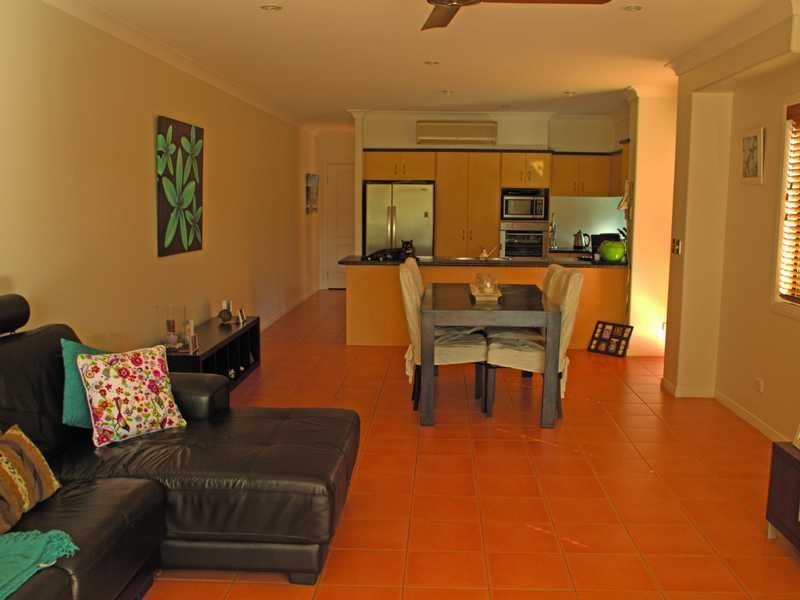 1/31 Second Avenue, Palm Beach QLD 4221