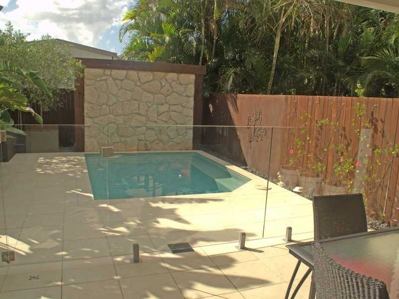 1/31 Second Avenue, Palm Beach QLD 4221