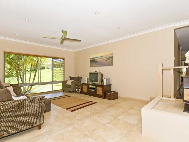 3 Bradman Drive, Currumbin Valley QLD 4223