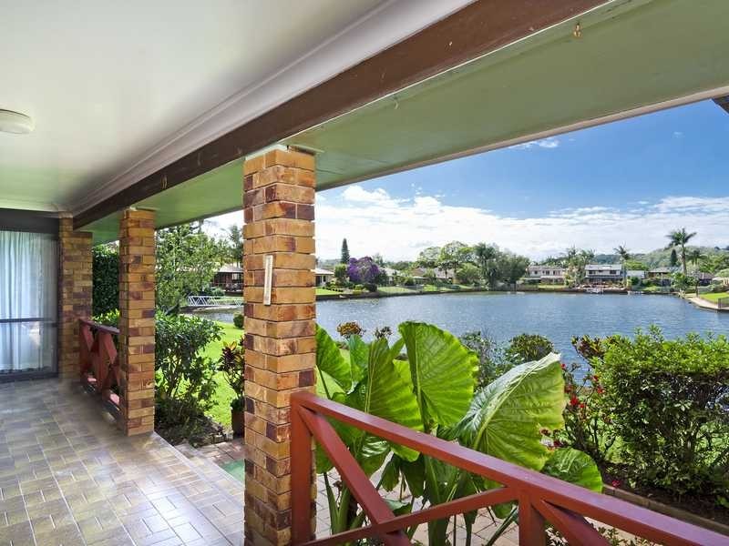 6 Spinnaker Court, Currumbin Waters QLD 4223