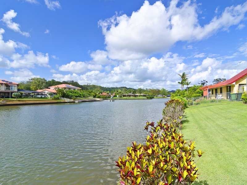 6 Spinnaker Court, Currumbin Waters QLD 4223
