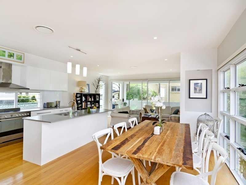 2/1433 Gold Coast Highway, Palm Beach QLD 4221