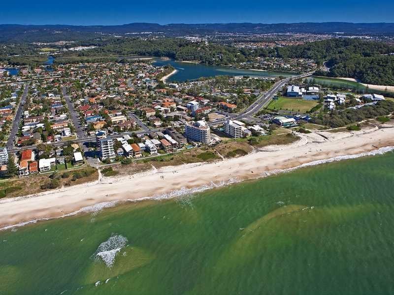 2/1433 Gold Coast Highway, Palm Beach QLD 4221
