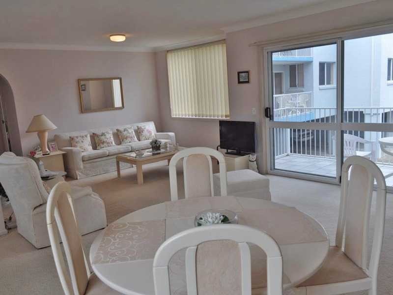 5/1306 Gold Coast Highway, Palm Beach QLD 4221