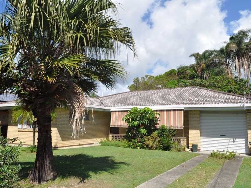 208 Townson Avenue, Palm Beach QLD 4221