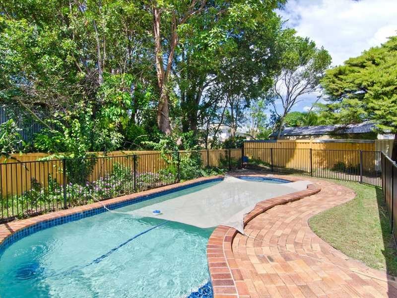 13 Tatha Avenue, Palm Beach QLD 4221