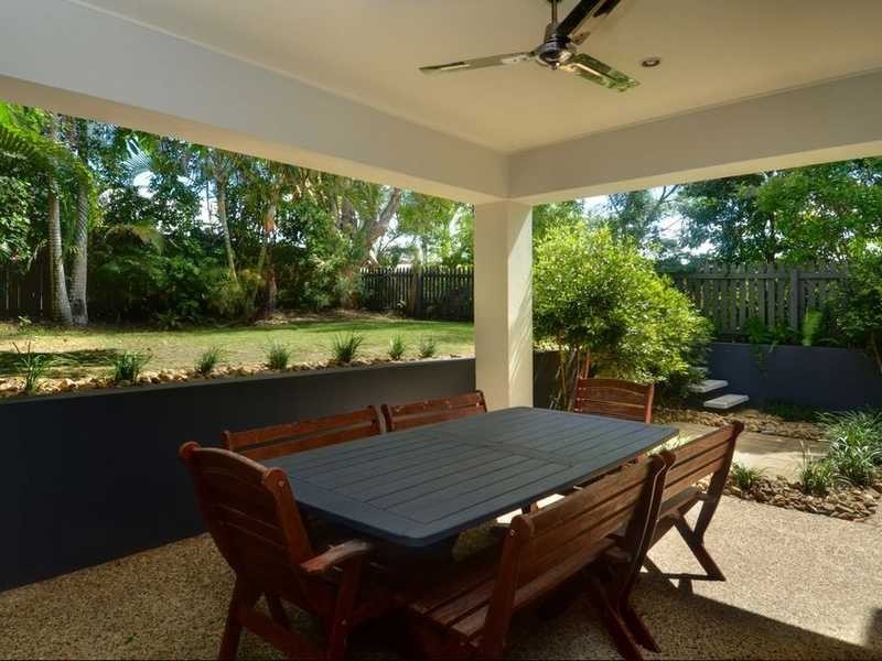 232 Cypress Terrace, Palm Beach QLD 4221