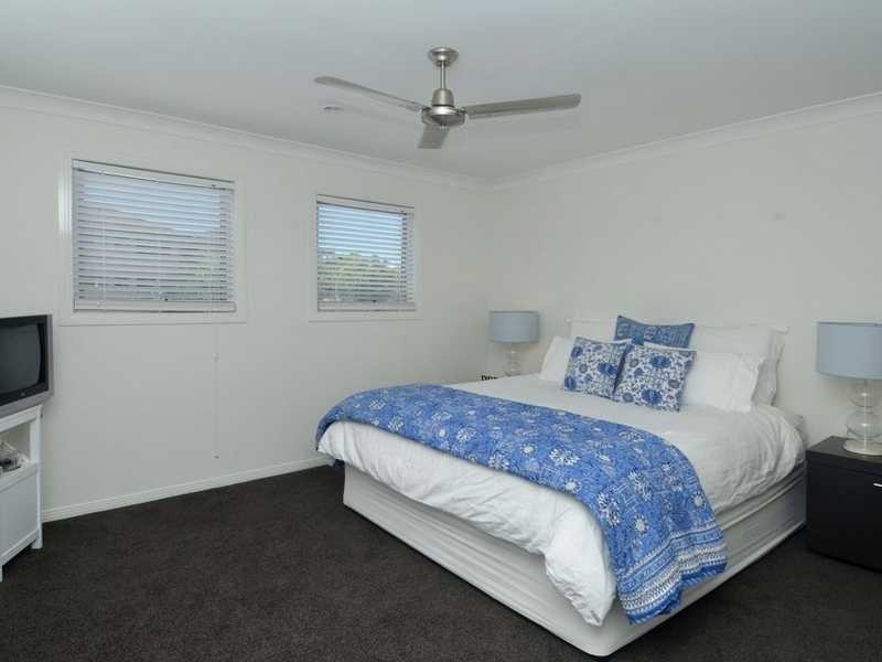 232 Cypress Terrace, Palm Beach QLD 4221