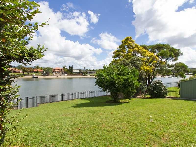 130 Melaleuca Drive, Palm Beach QLD 4221