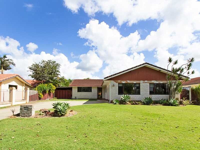 130 Melaleuca Drive, Palm Beach QLD 4221