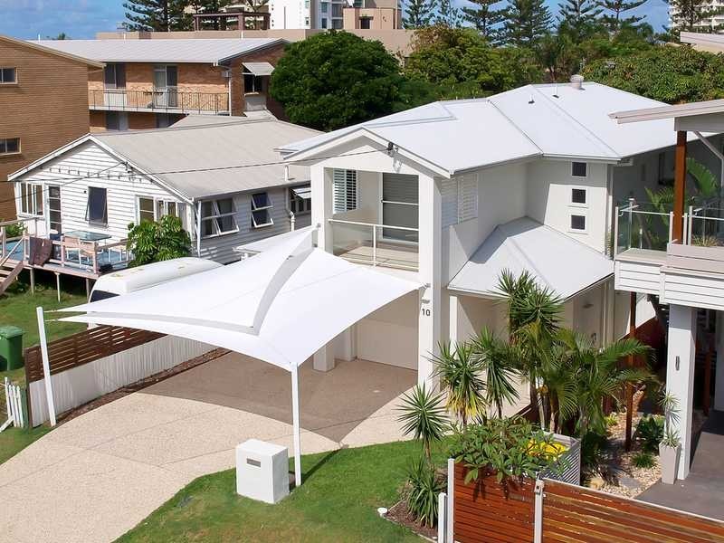 10 Twenty Third Avenue, Palm Beach QLD 4221