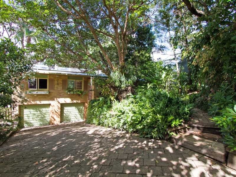 12 Domain Road, Currumbin QLD 4223