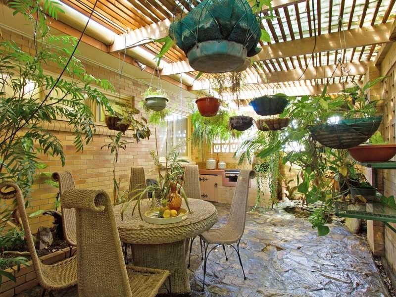 12 Domain Road, Currumbin QLD 4223