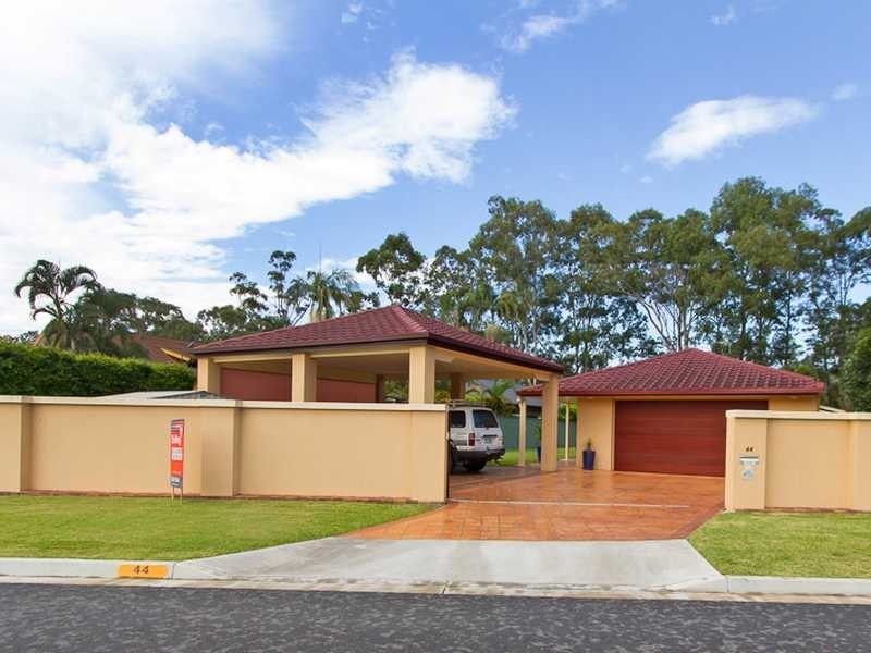 44 Whitsunday Drive, Currumbin Waters QLD 4223