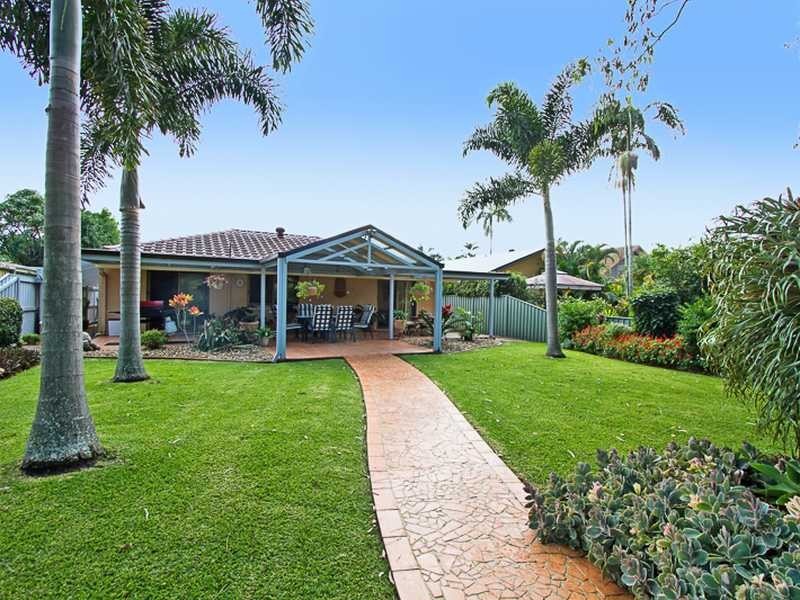 44 Whitsunday Drive, Currumbin Waters QLD 4223