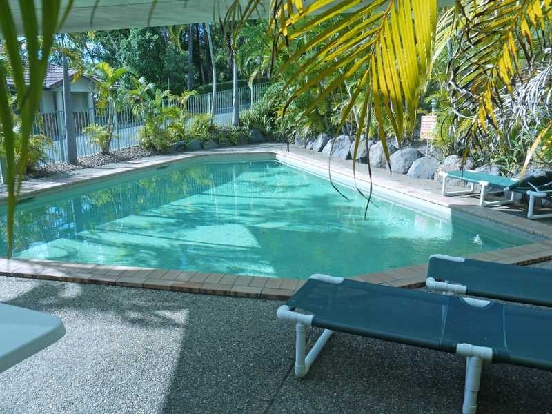 19/15 Simpsons Road, Elanora QLD 4221