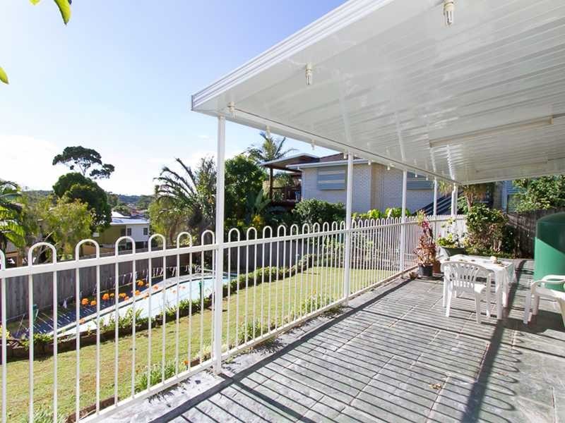 4 Serafini Court, Elanora QLD 4221