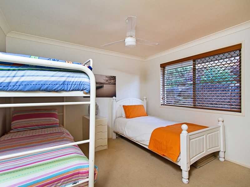 17 Bidwill Court, Elanora QLD 4221