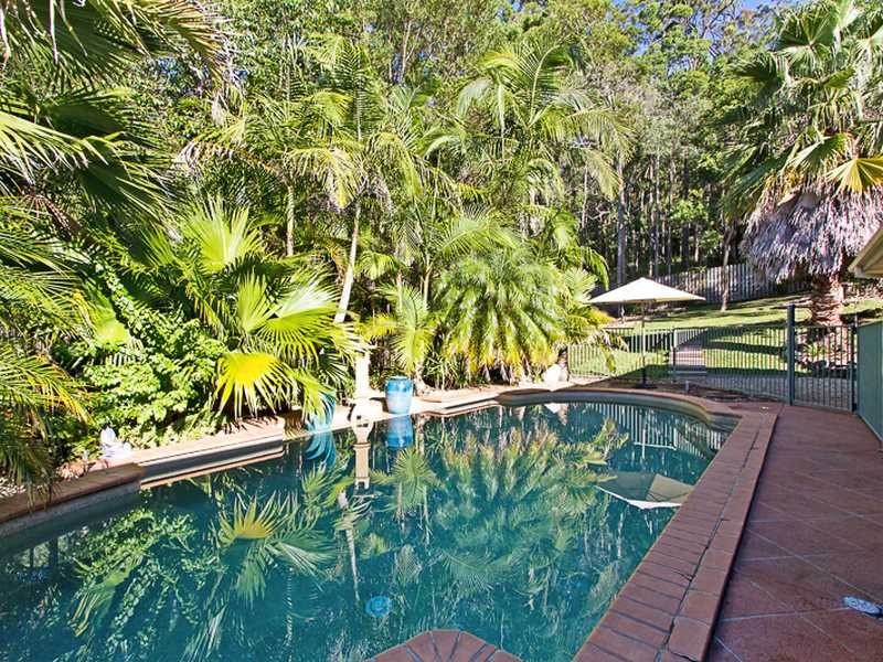 17 Bidwill Court, Elanora QLD 4221