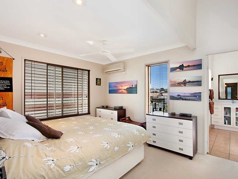 19 Hopbush Street, Palm Beach QLD 4221