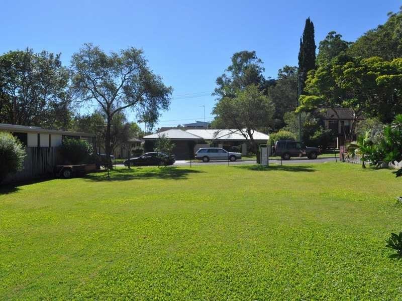 4 Weeumba Street, Currumbin QLD 4223