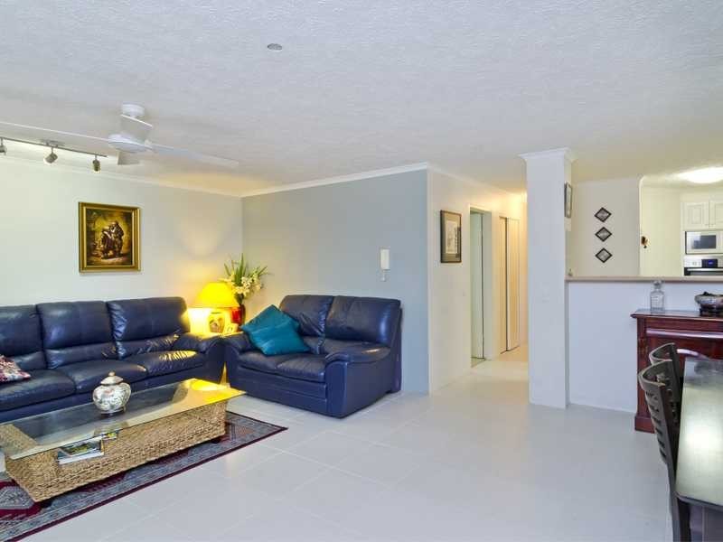 3/16 Djerral Avenue, Burleigh Heads QLD 4220