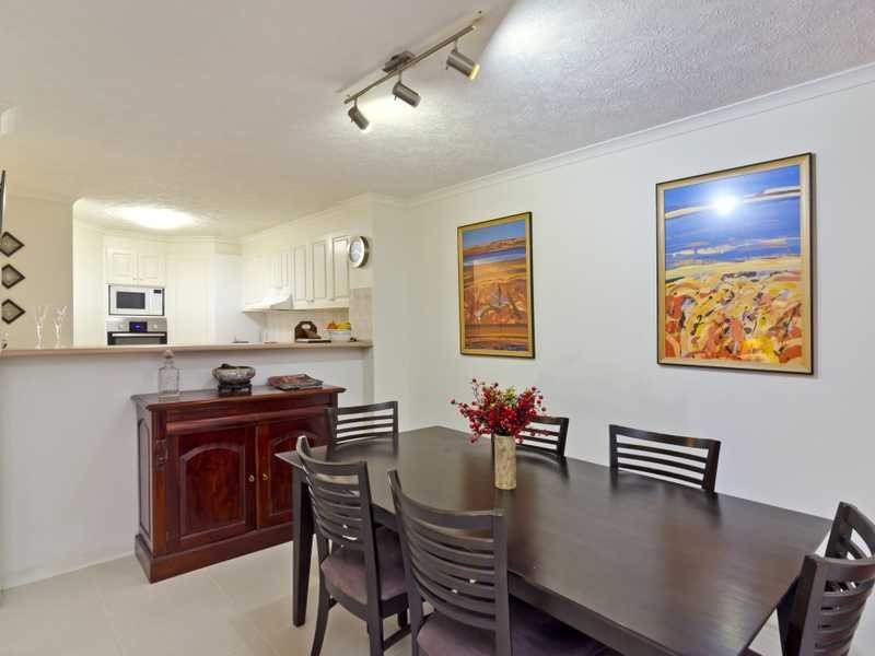 3/16 Djerral Avenue, Burleigh Heads QLD 4220