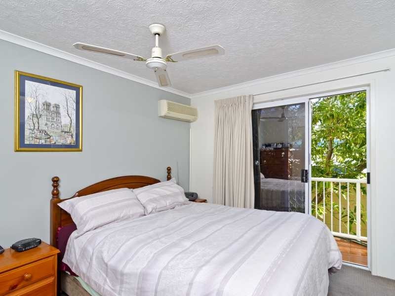 3/16 Djerral Avenue, Burleigh Heads QLD 4220