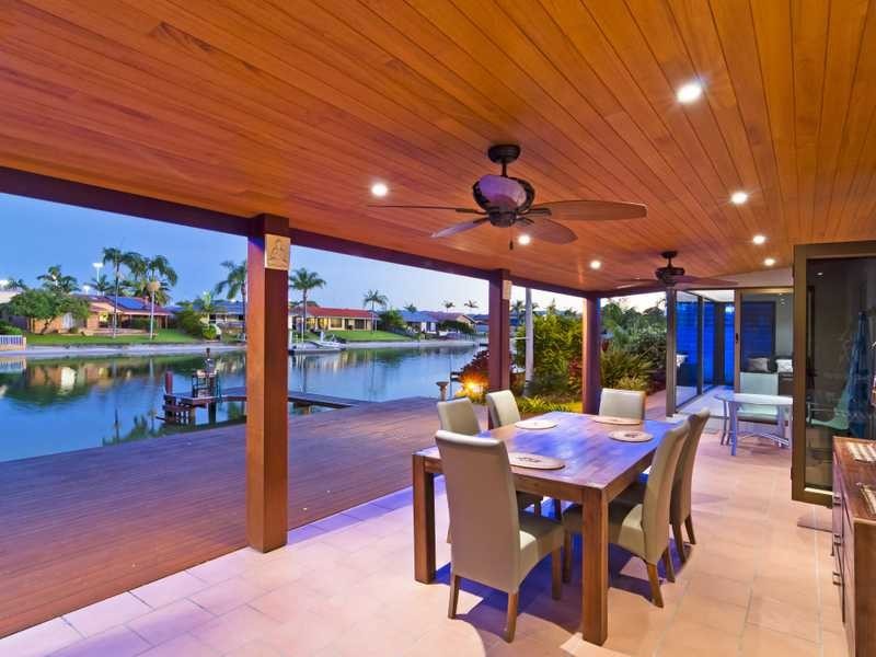 4 Kingfish Court, Palm Beach QLD 4221