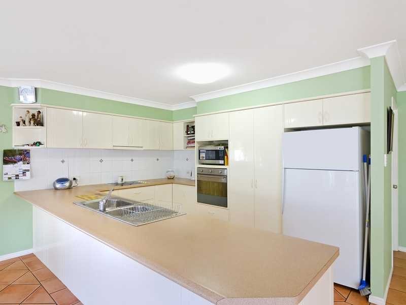6 Mollys Place, Currumbin Waters QLD 4223