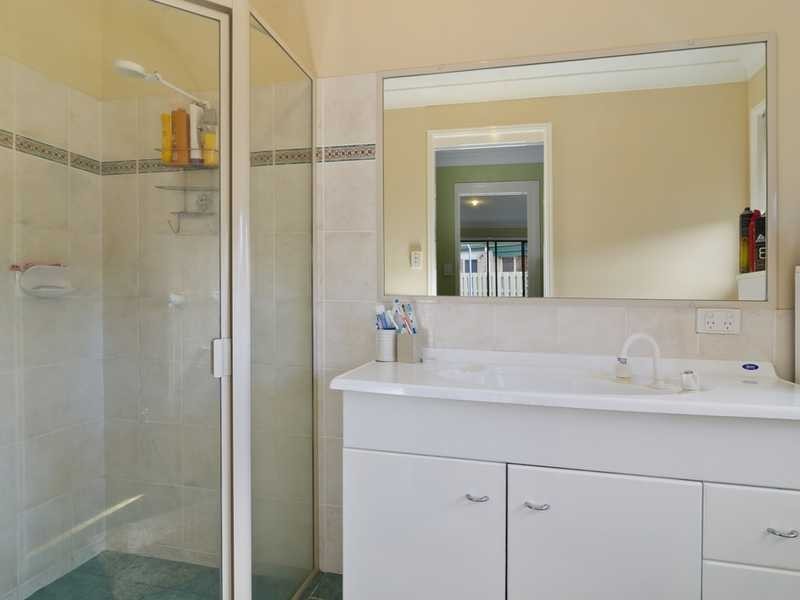 6 Mollys Place, Currumbin Waters QLD 4223