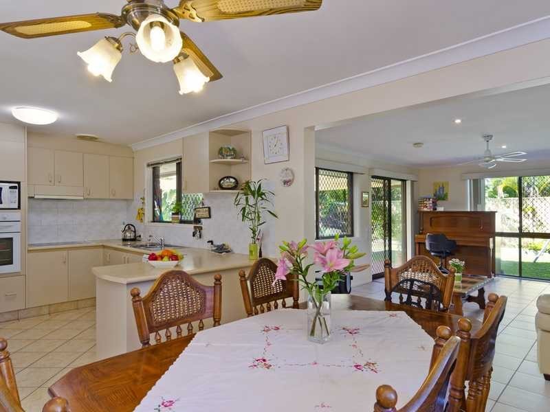 200 Tallebudgera Drive, Palm Beach QLD 4221
