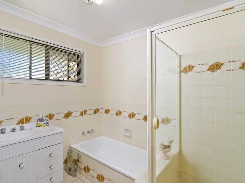 200 Tallebudgera Drive, Palm Beach QLD 4221
