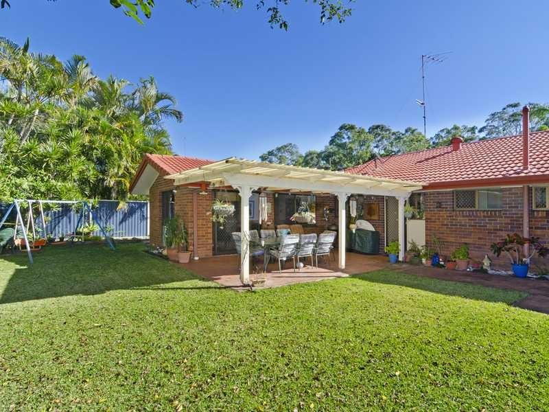 200 Tallebudgera Drive, Palm Beach QLD 4221