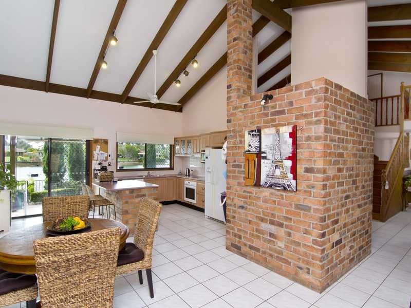 13 Dogwood Drive, Palm Beach QLD 4221