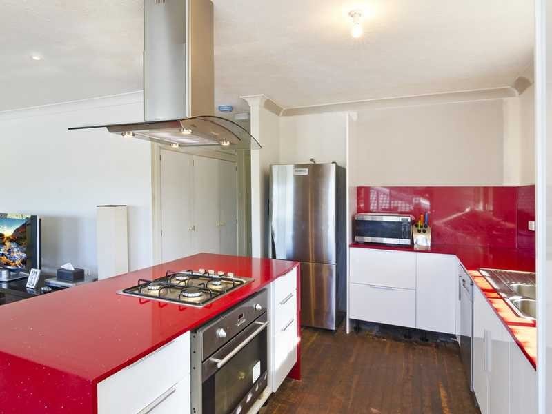 15 Kalang Street, Palm Beach QLD 4221