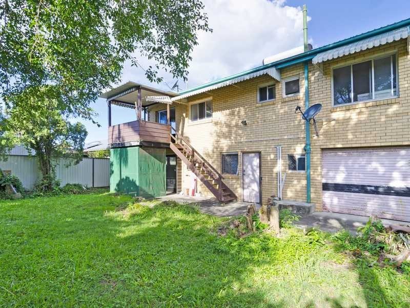 15 Kalang Street, Palm Beach QLD 4221