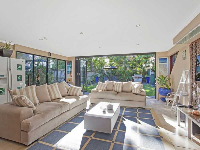 1467 Gold Coast Highway, Palm Beach QLD 4221