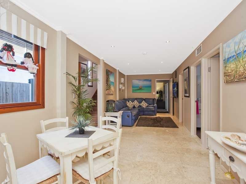 1467 Gold Coast Highway, Palm Beach QLD 4221