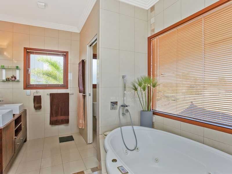 1467 Gold Coast Highway, Palm Beach QLD 4221