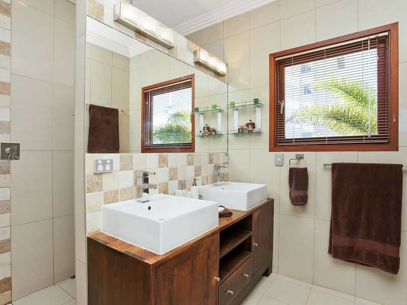 1467 Gold Coast Highway, Palm Beach QLD 4221