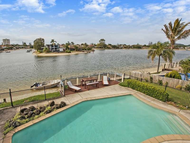 144 Mallawa Drive, Palm Beach QLD 4221