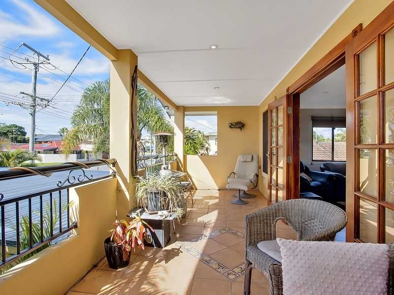 64 Townson Avenue, Palm Beach QLD 4221