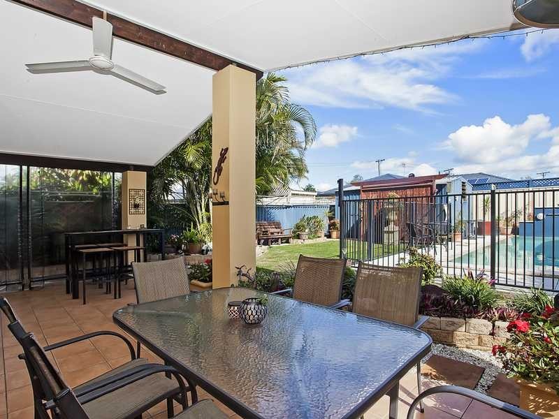64 Townson Avenue, Palm Beach QLD 4221