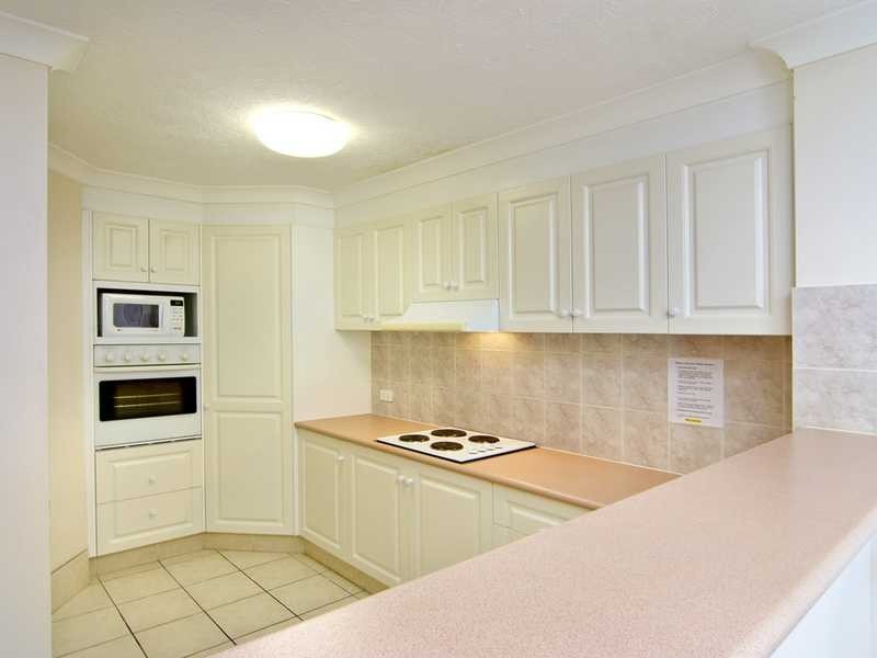 13/16 Djerral Avenue, Burleigh Heads QLD 4220