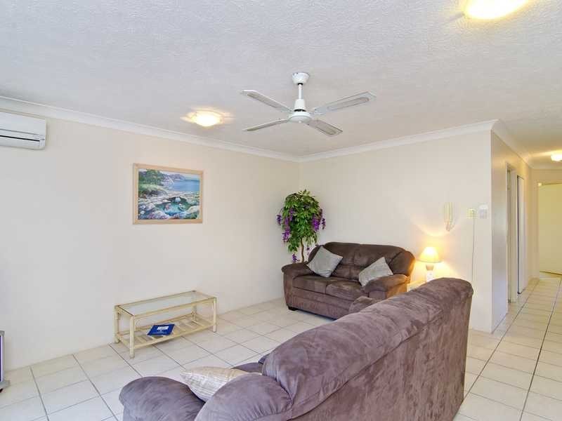 13/16 Djerral Avenue, Burleigh Heads QLD 4220