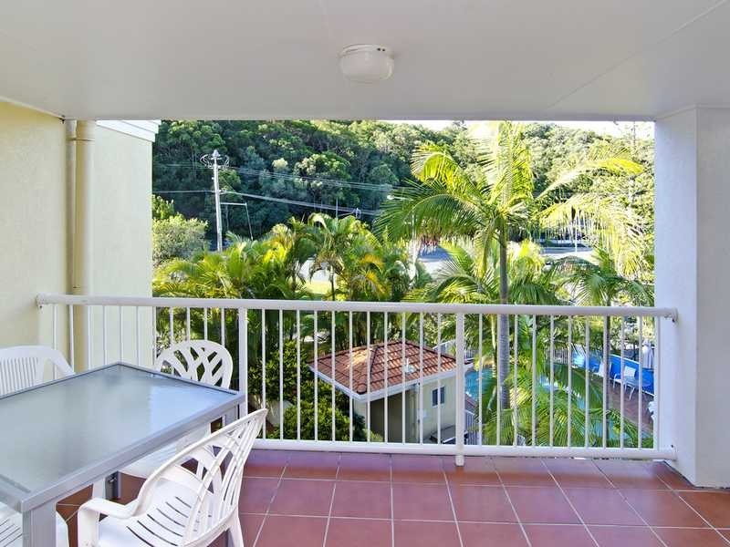 13/16 Djerral Avenue, Burleigh Heads QLD 4220